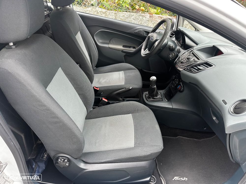 Ford Fiesta 1.4 TDCI van - 23