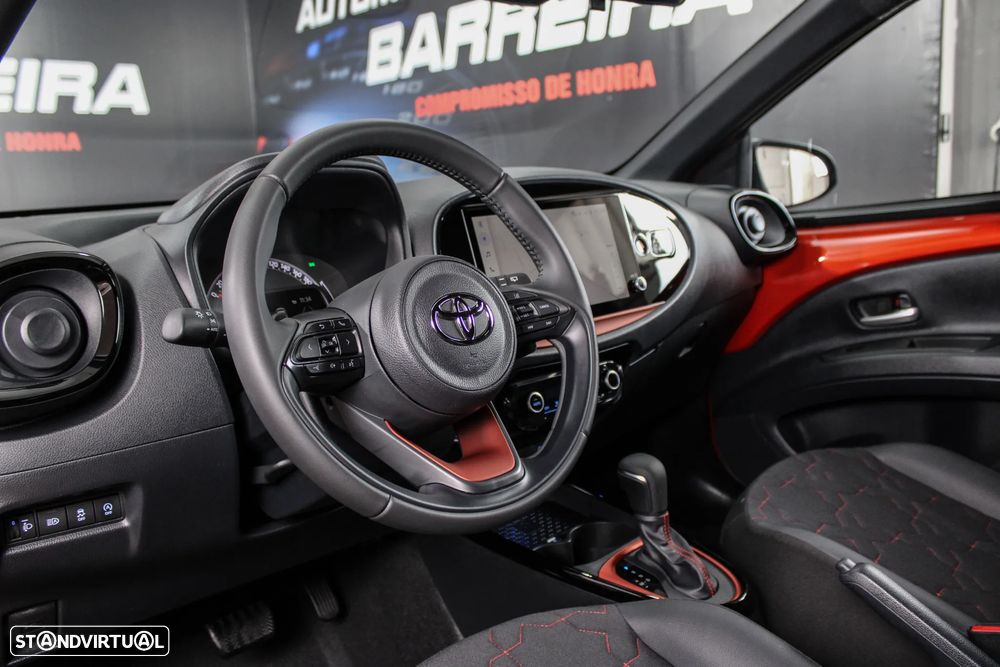 Toyota Aygo X 1.0 Envy CVT - 23