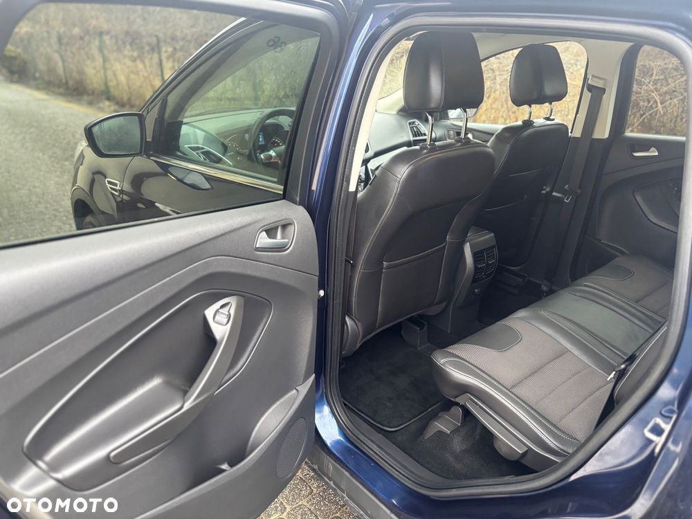 Ford Kuga 1.6 EcoBoost 2x4 Titanium - 13