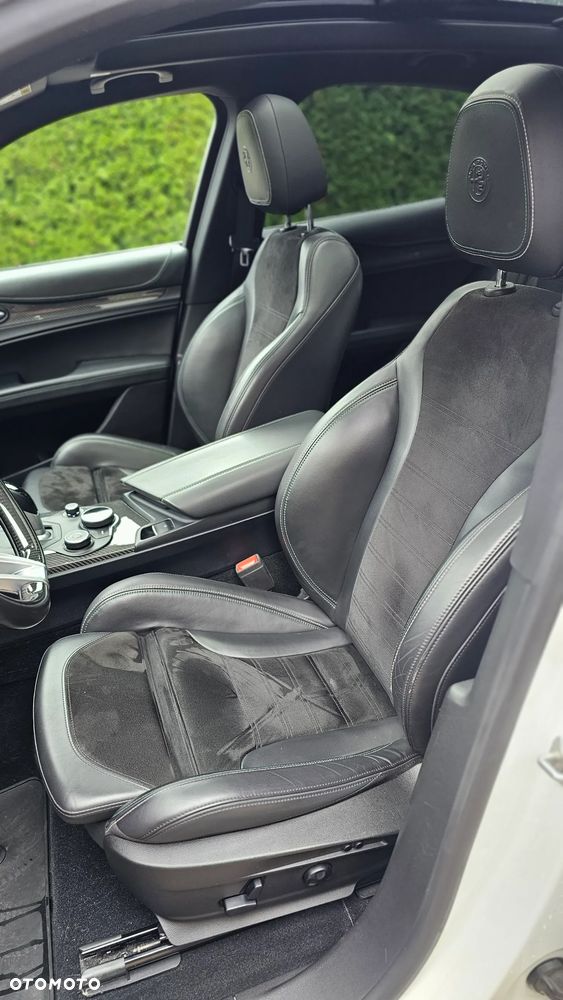 Alfa Romeo Stelvio 2.9 V6 Bi-Turbo Quadrifoglio Q4 - 7
