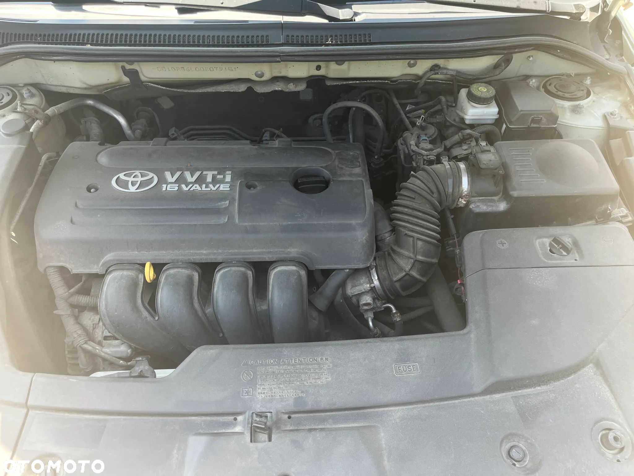 Toyota Avensis 1.8 VVT-i Sol - 15