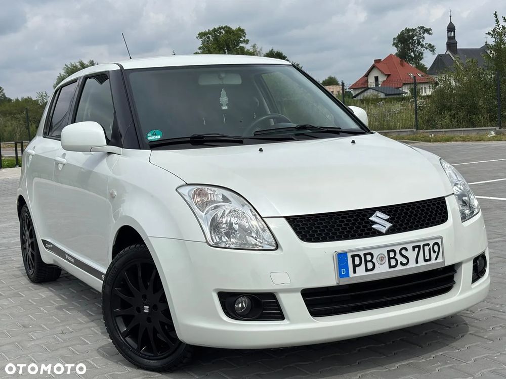 Suzuki Swift 1.3 Limited 25 - 3