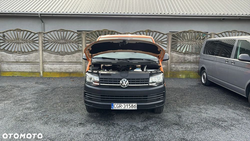 Volkswagen Transporter - 28