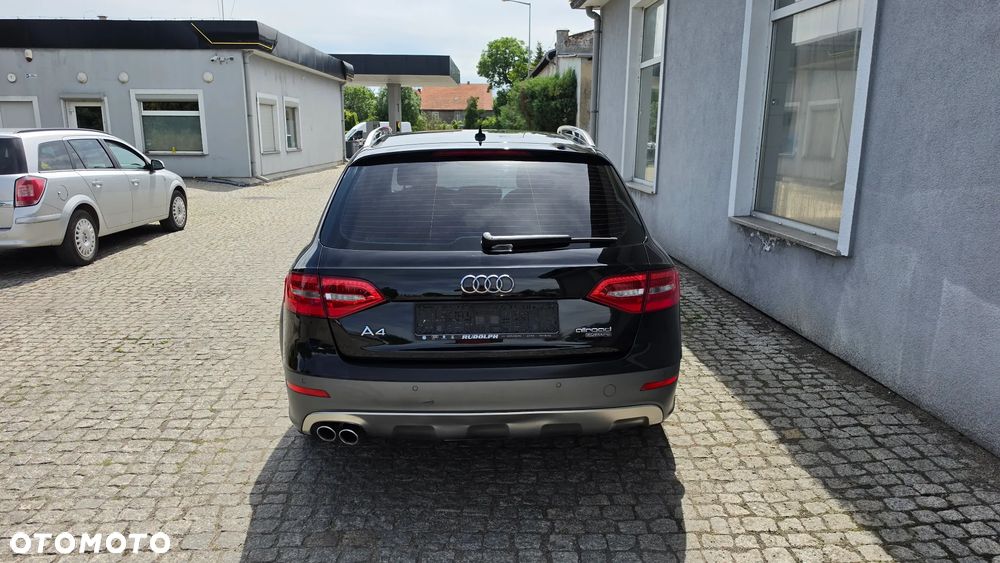 Audi A4 Allroad 2.0 TDI DPF S tronic - 6