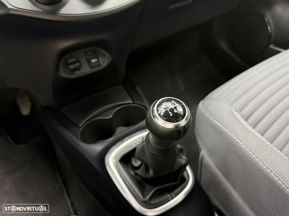 Toyota Yaris 1.0 VVT-i Exclusive - 26