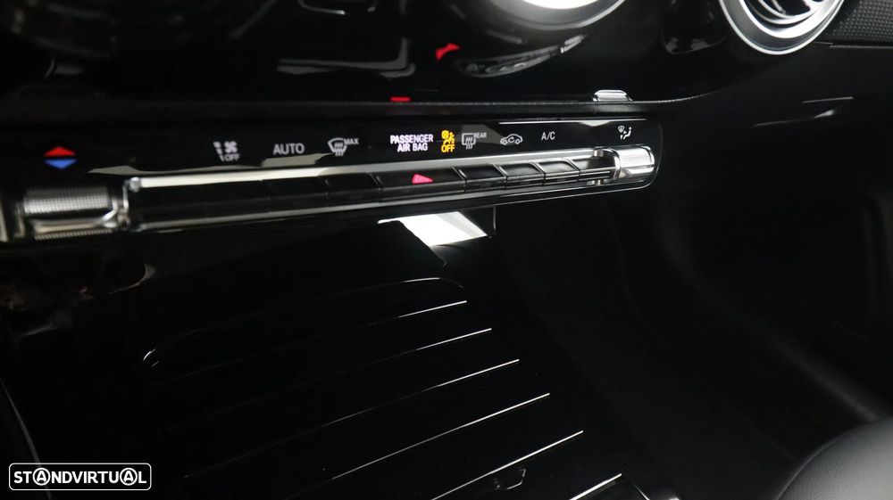 Mercedes-Benz CLA 180 d Progressive Aut. - 20