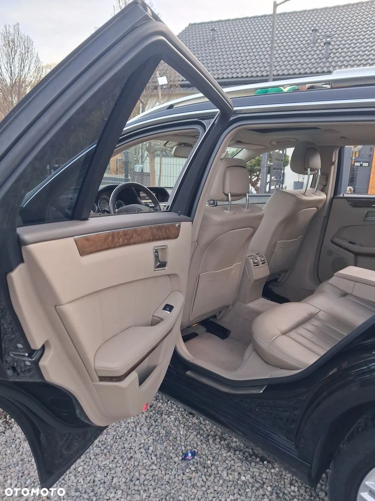 Mercedes-Benz Klasa E 350 CDI 4-Matic BlueEff Avantgarde - 24