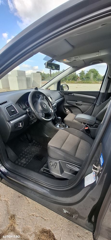 Volkswagen Sharan 2.0 TDI DSG 4MOTION Comfortline - 9