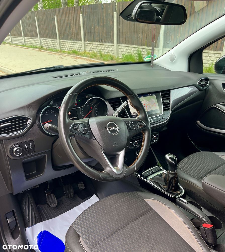 Opel Crossland X - 10