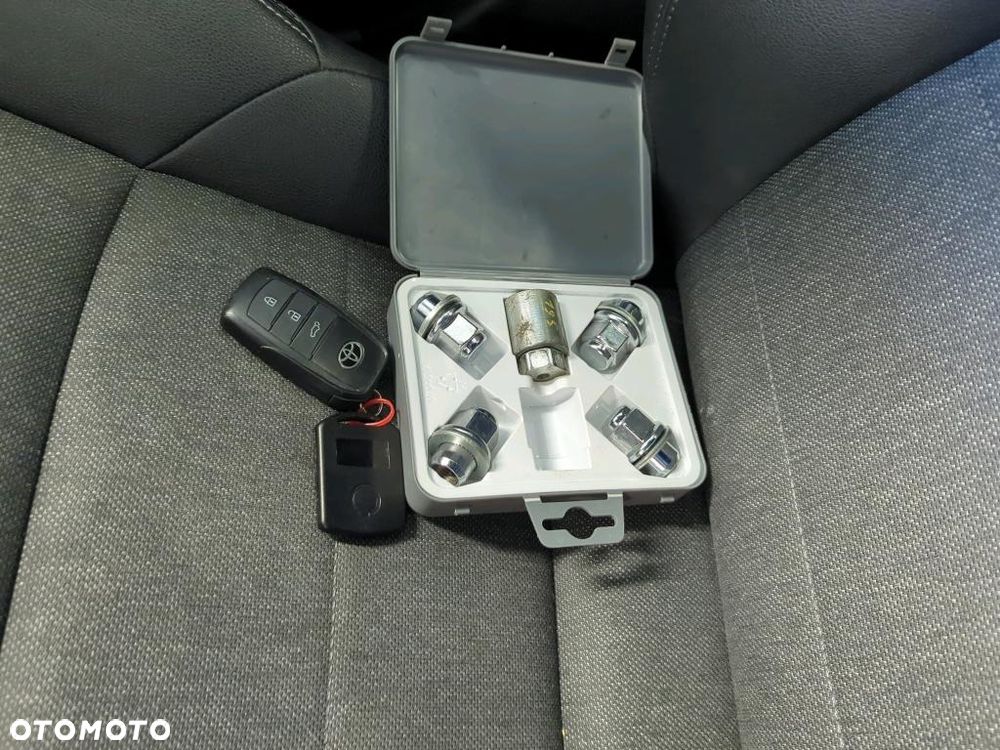 Toyota Corolla 1.8 Hybrid Style - 6