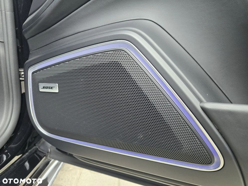 Porsche Panamera 4S - 28