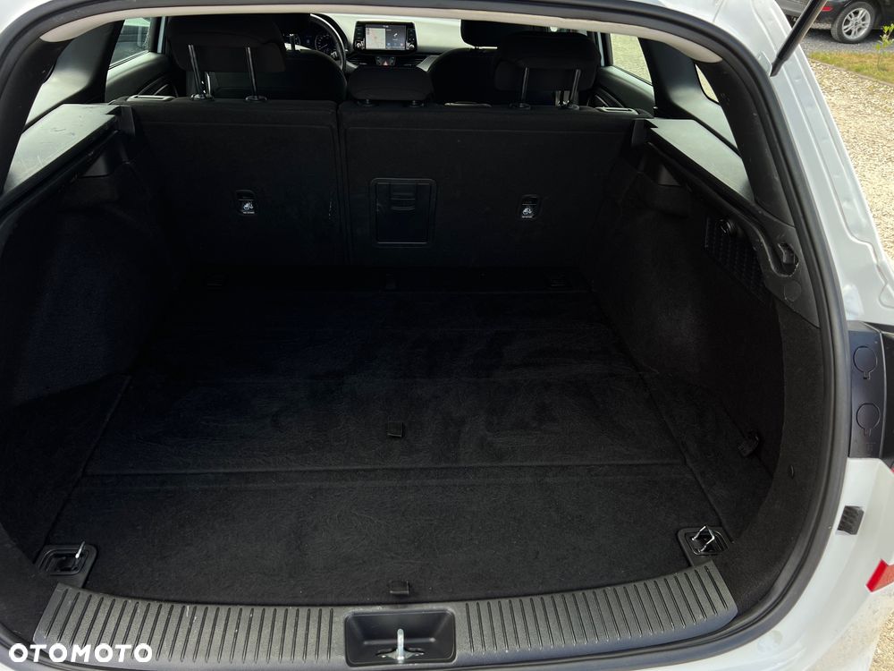 Hyundai i30 1.4 T-GDI Premiere Style - 24