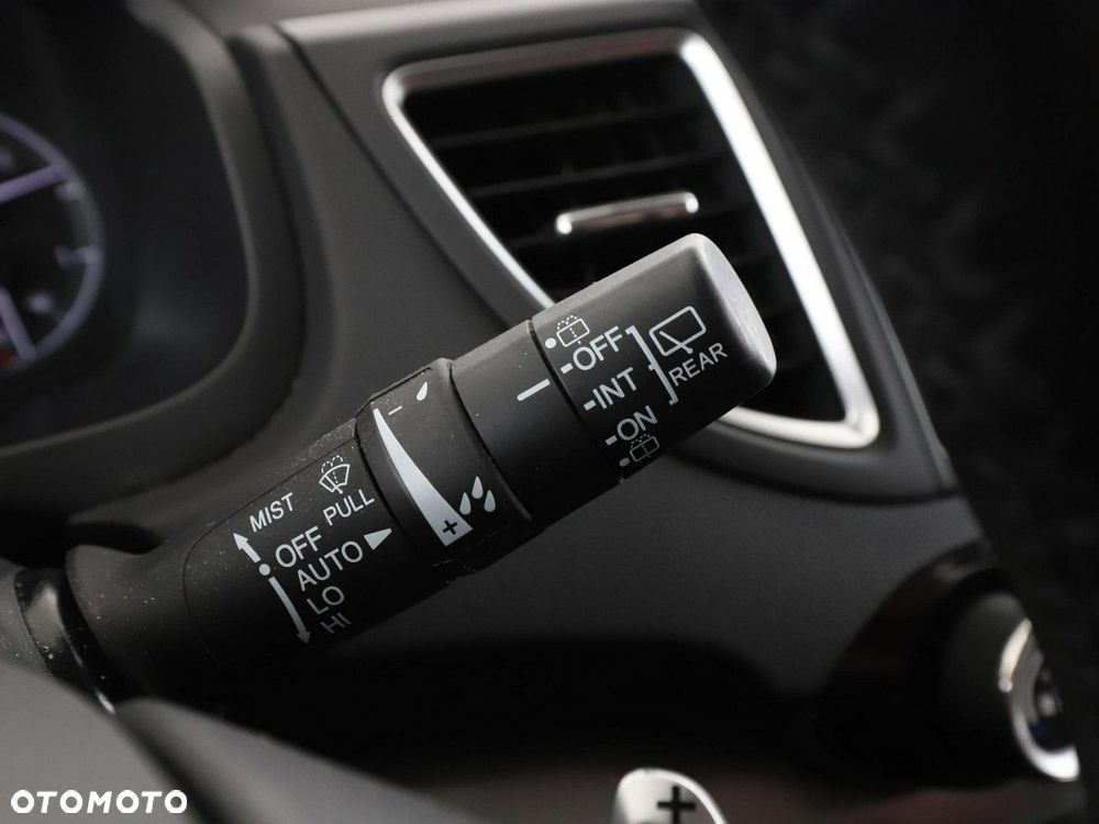 Honda CR-V 2.0i-VTEC 4WD Automatik Elegance - 33