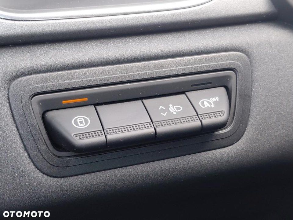 Renault Captur - 16