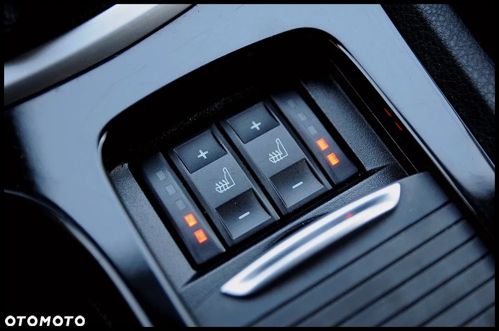 Ford Mondeo 2.0 TDCi Titanium S - 33