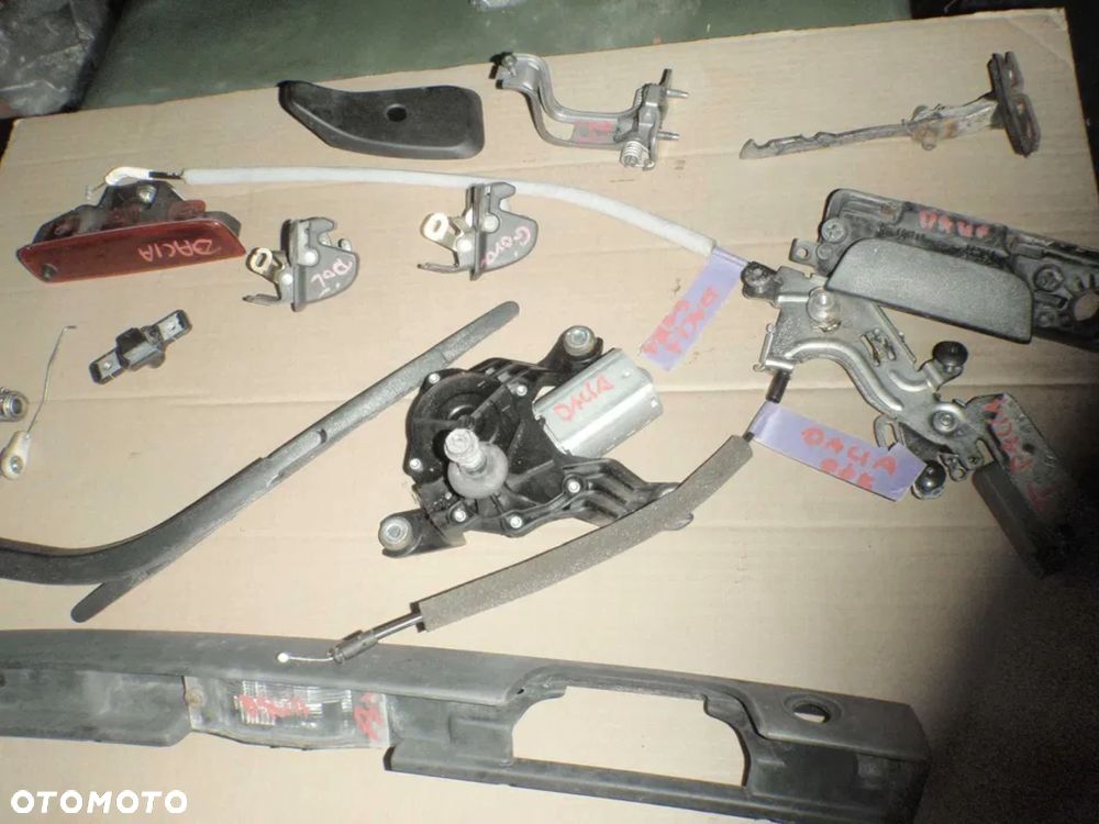 silniczek wycieraczek  tył tylna dacia logan kombi oryginał - 4