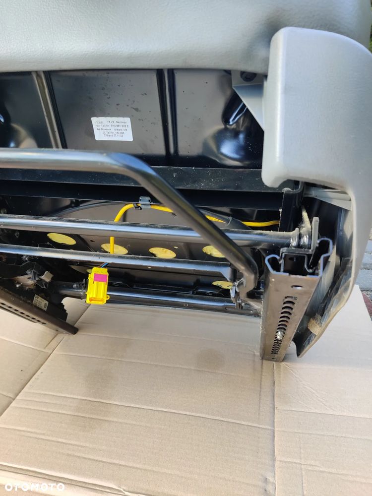 Fotel Kierowcy / Pasażera Skaj VW Transporter T5 T6 AIRBAG - 8