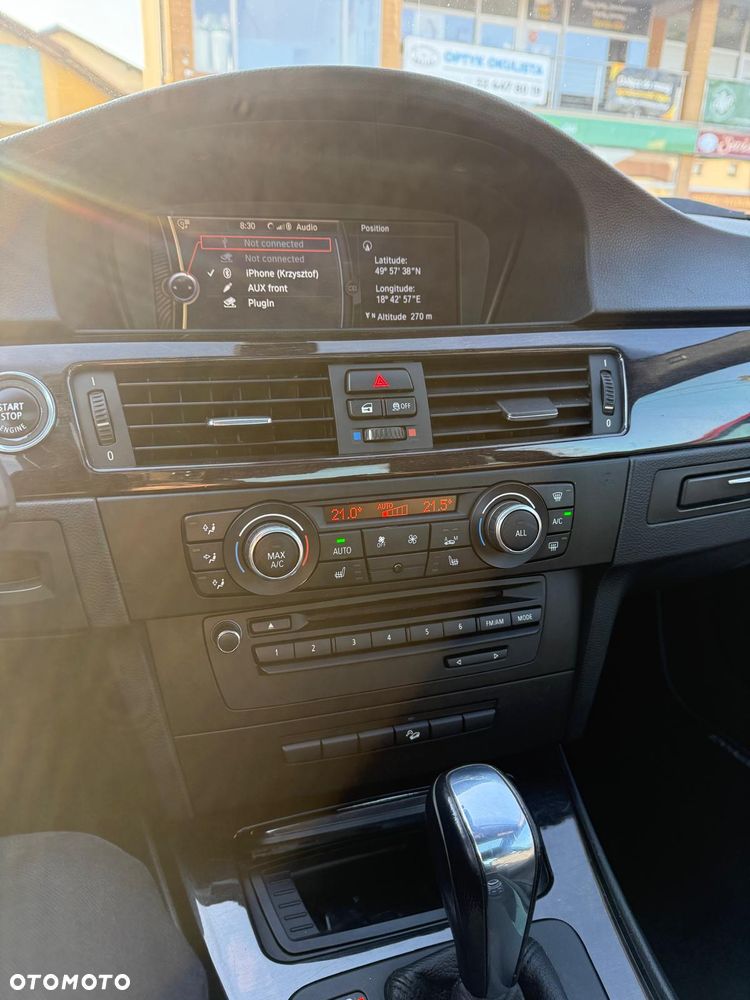BMW Seria 3 335i xDrive M Sport Edition - 17