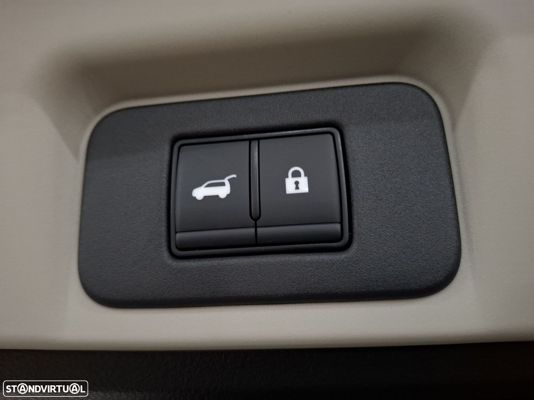 Nissan Ariya 87 kWh Evolve Carr. 22kW - 25