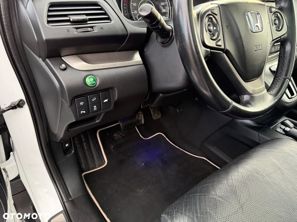 Honda CR-V 2.0i-VTEC 4WD Automatik Lifestyle - 29