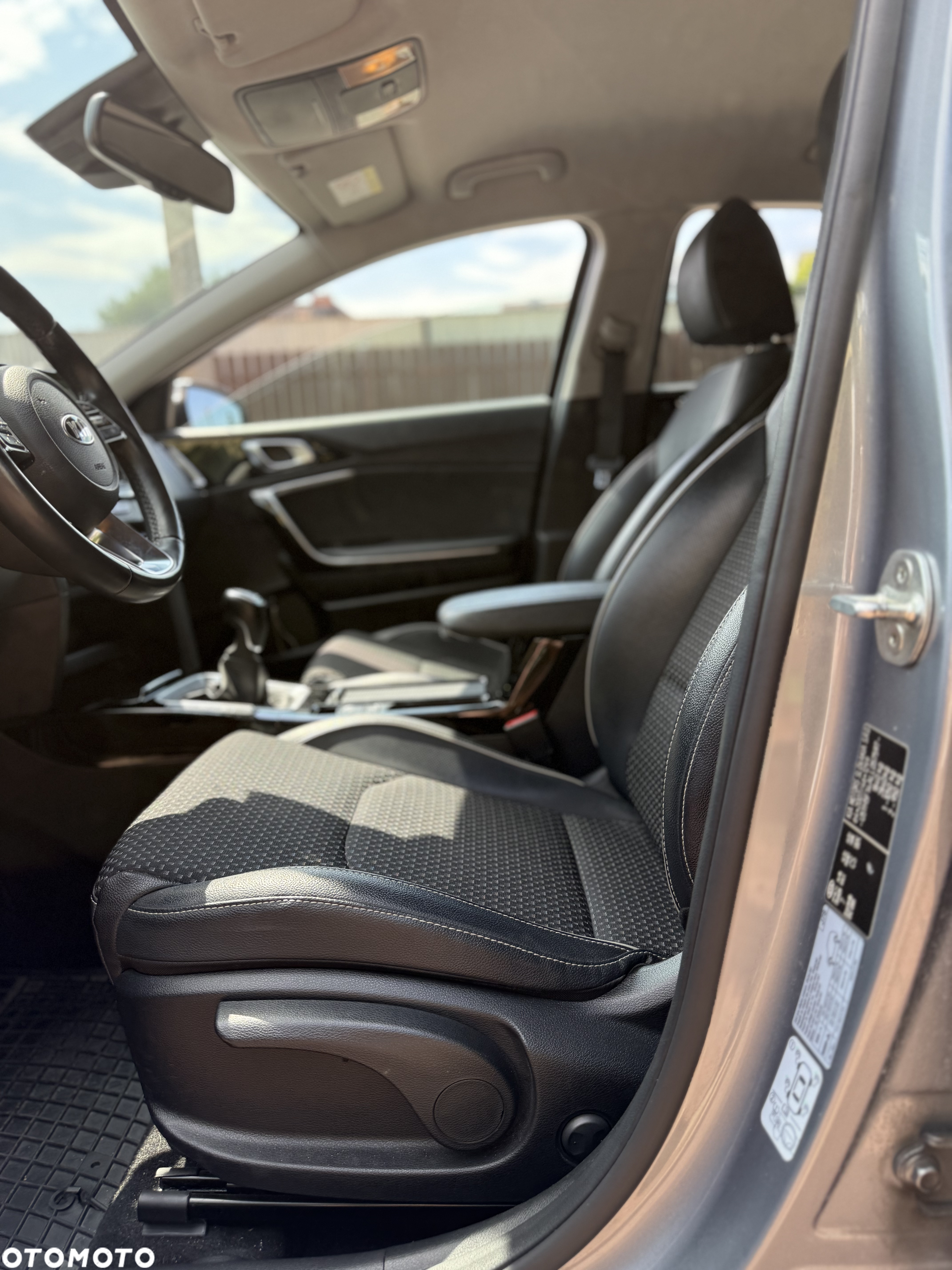 Kia XCeed 1.4 T-GDI L - 26