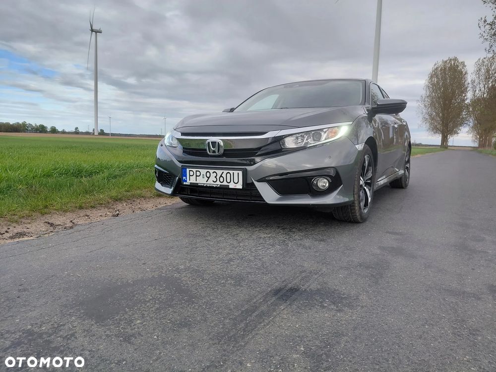 Honda Civic 1.5 i-VTEC Turbo Elegance - 16
