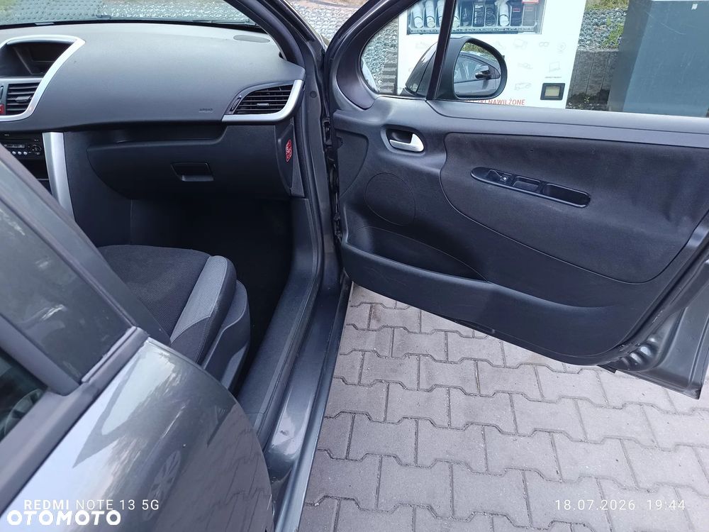 Peugeot 207 1.4 Presence - 13