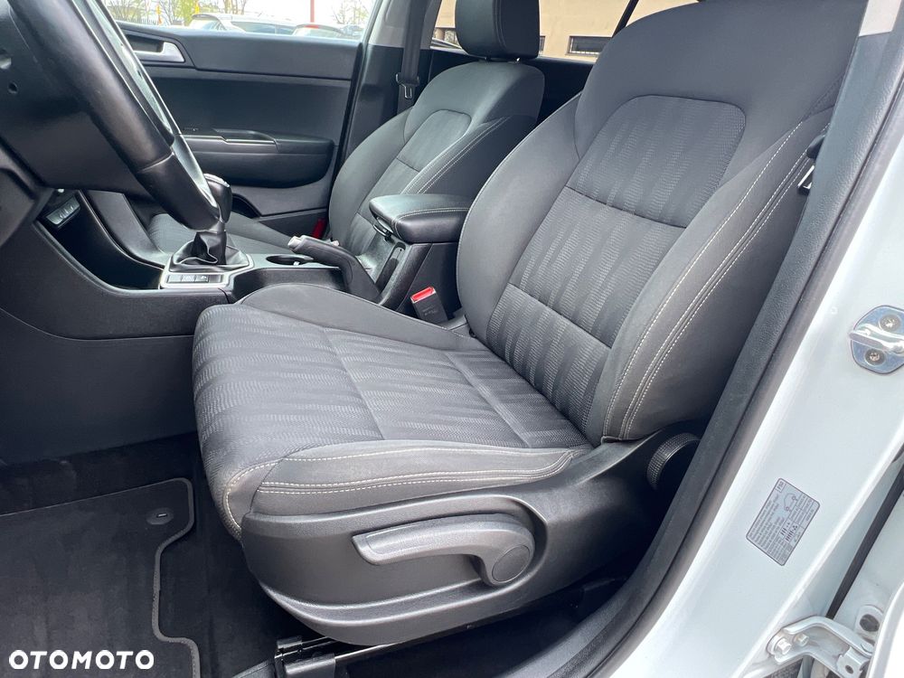 Kia Sportage 1.6 GDI 2WD DREAM-TEAM EDITION - 17