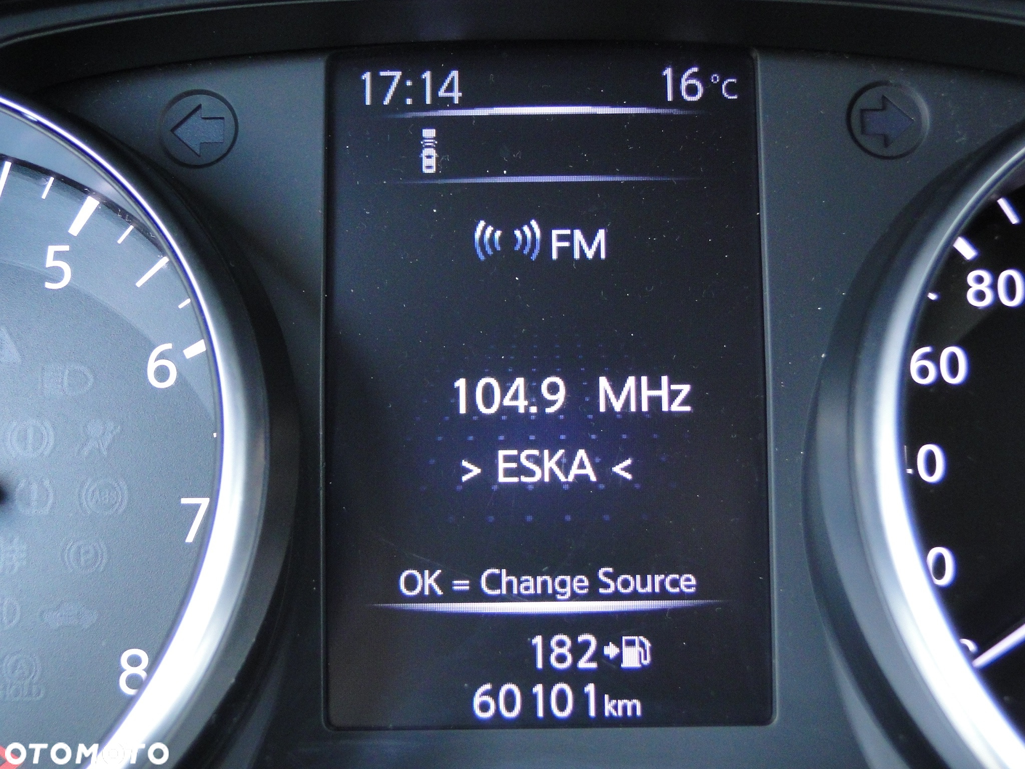Nissan Qashqai 1.6 DIG-T N-Vision - 26