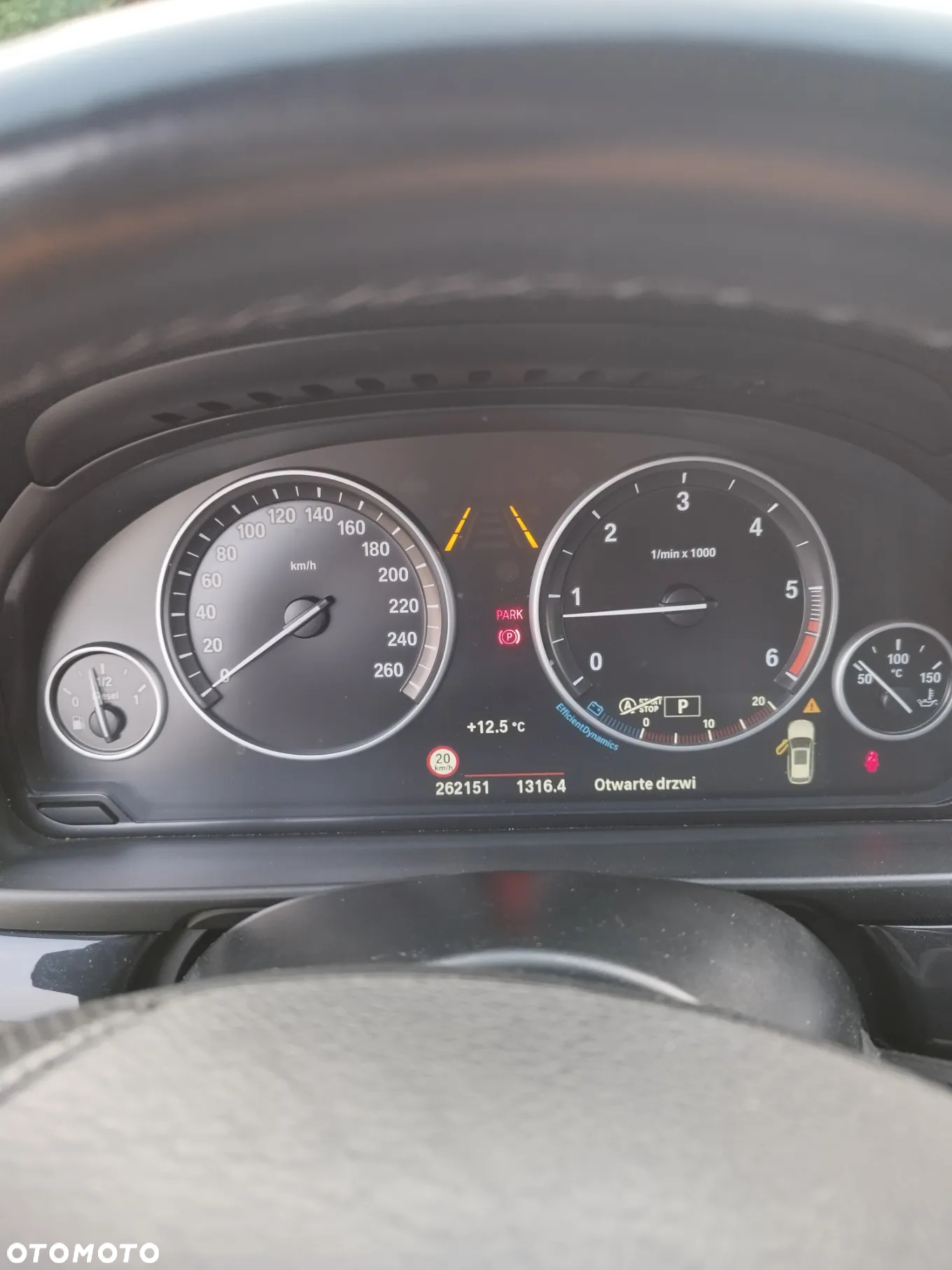 BMW Seria 5 520d xDrive - 15