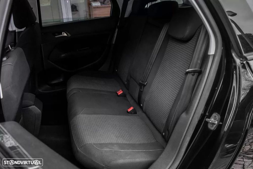 Peugeot 308 SW - 27