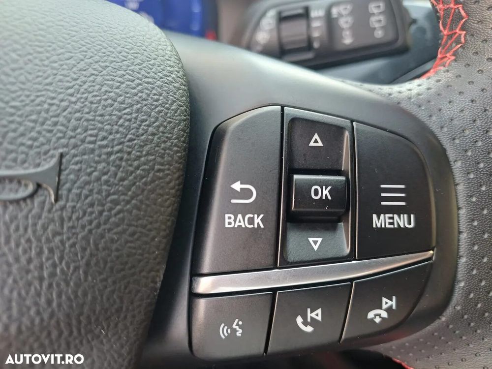 Ford Kuga 2.5 Duratec FHEV AWD ST Line - 18