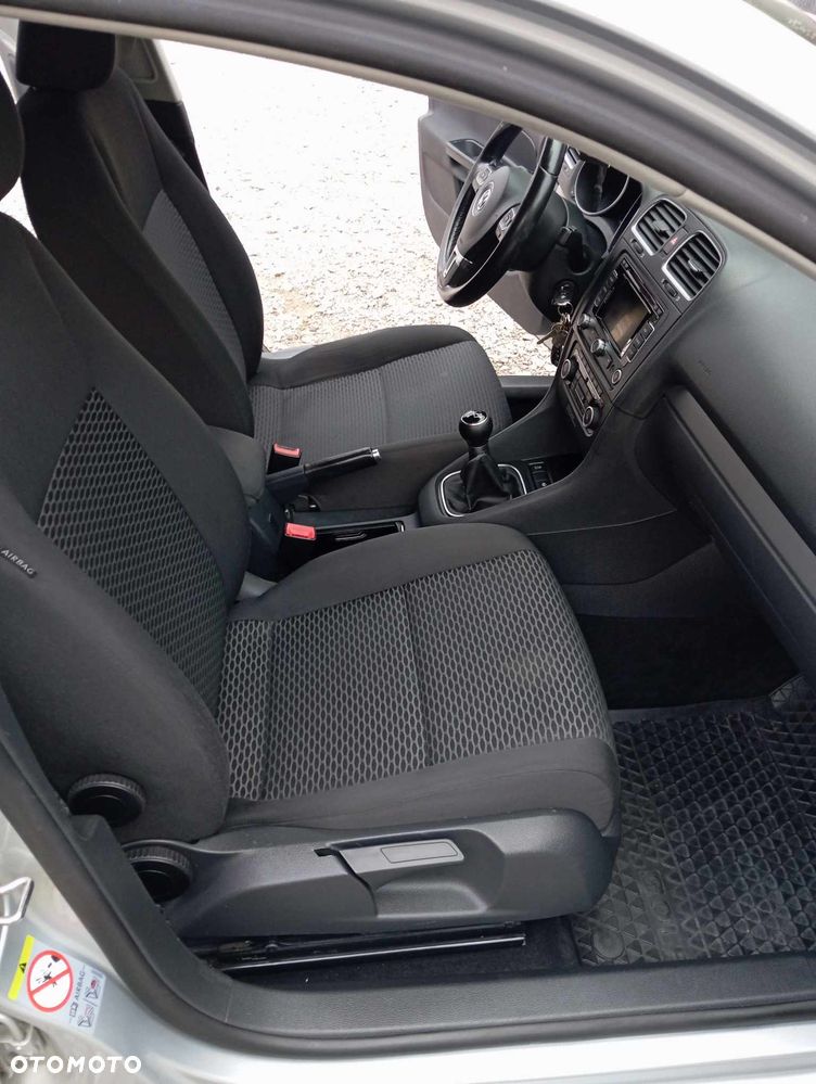 Volkswagen Golf 1.6 TDI DPF BlueMotion Technology Comfortline - 7