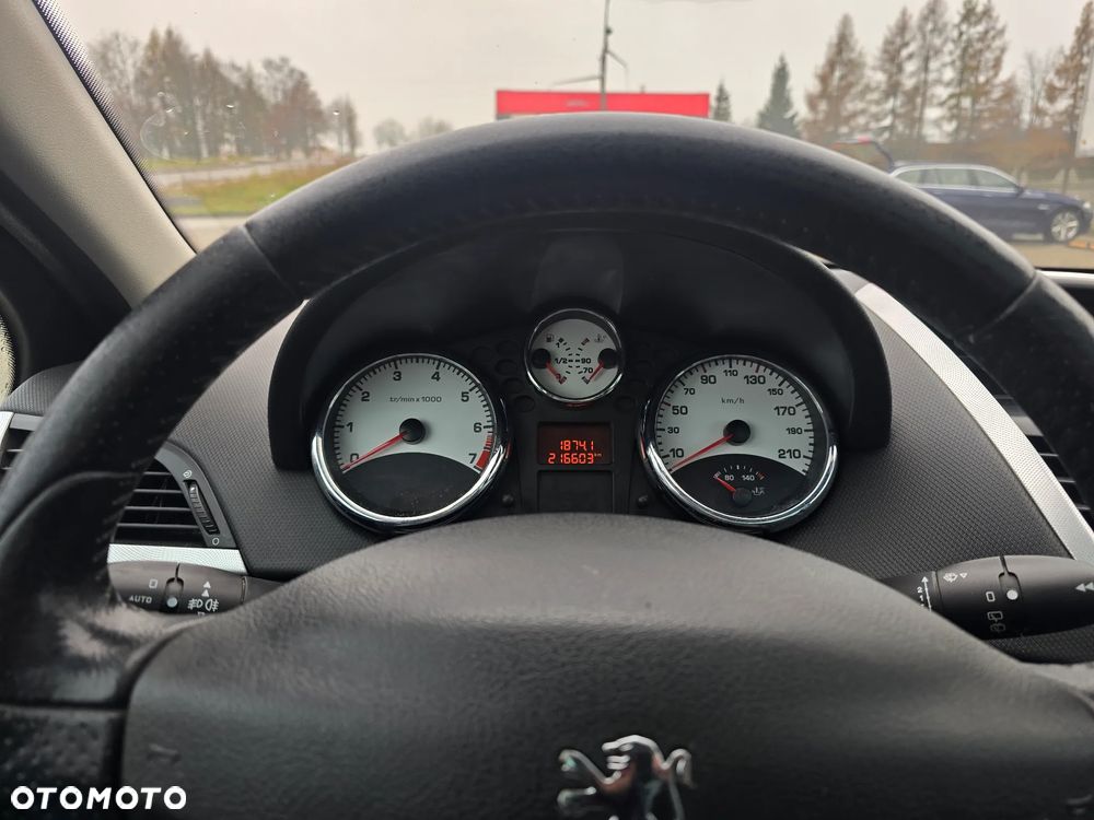 Peugeot 207 1.6 Sporty - 8