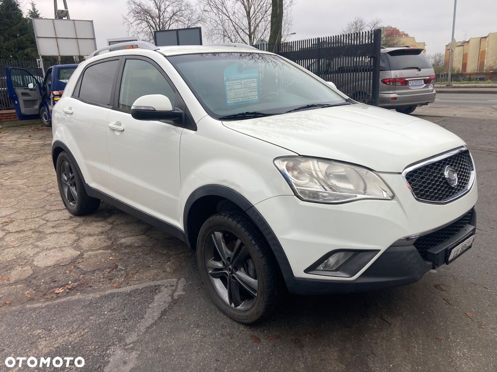 SsangYong/KGM Korando 2.0 E-XDi DPF 4WD Automatik Quartz - 1