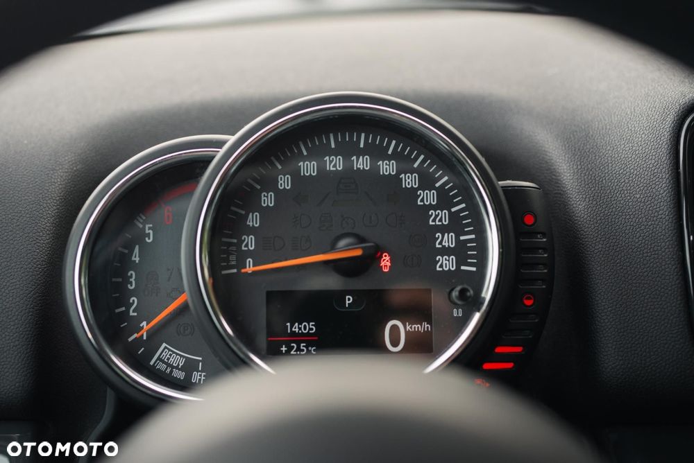 MINI Countryman Cooper D ALL4 - 28