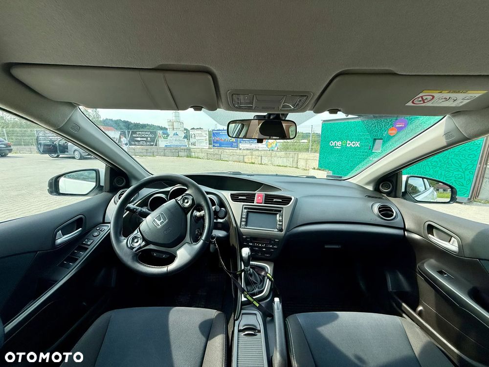 Honda Civic 1.8 i-VTEC Comfort - 9