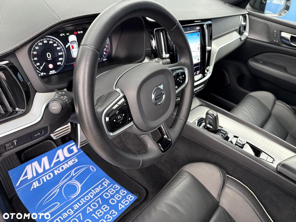 Volvo V60 B3 B Essential - 17