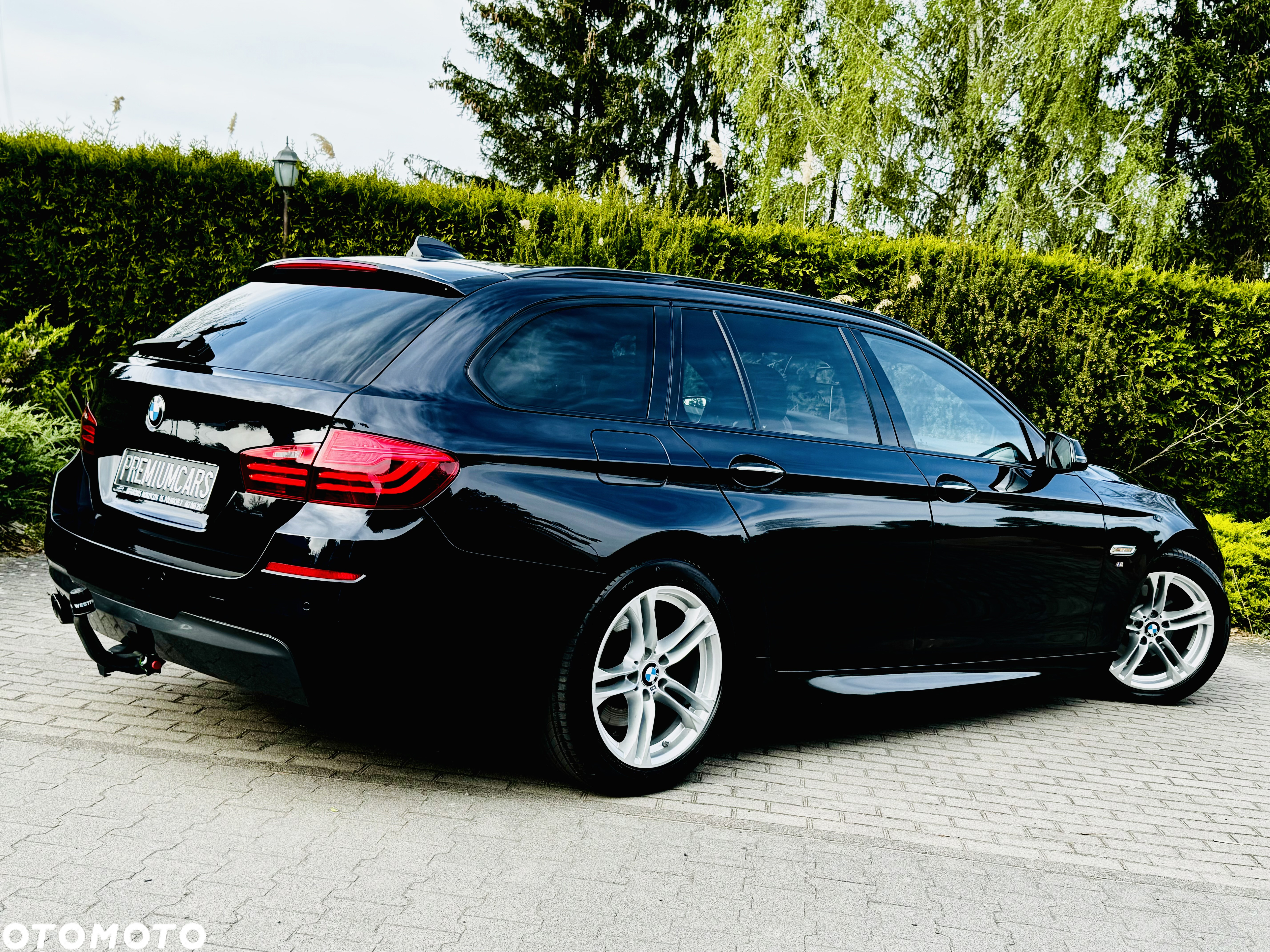 BMW Seria 5 520d Touring M Sport Edition - 3