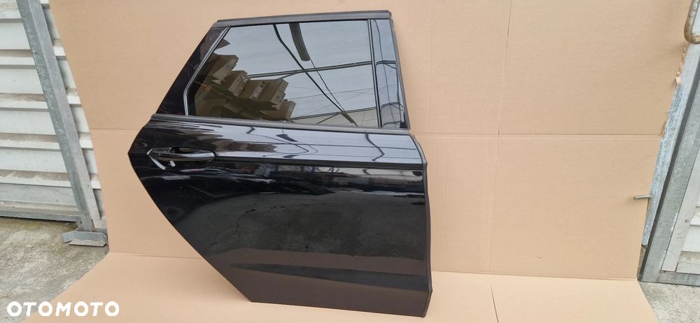 FORD MONDEO MK5 LIFT COMBI KOMPLETNE DRZWI PRAWY TYŁ DEMONTAŻ CZARNE - 1
