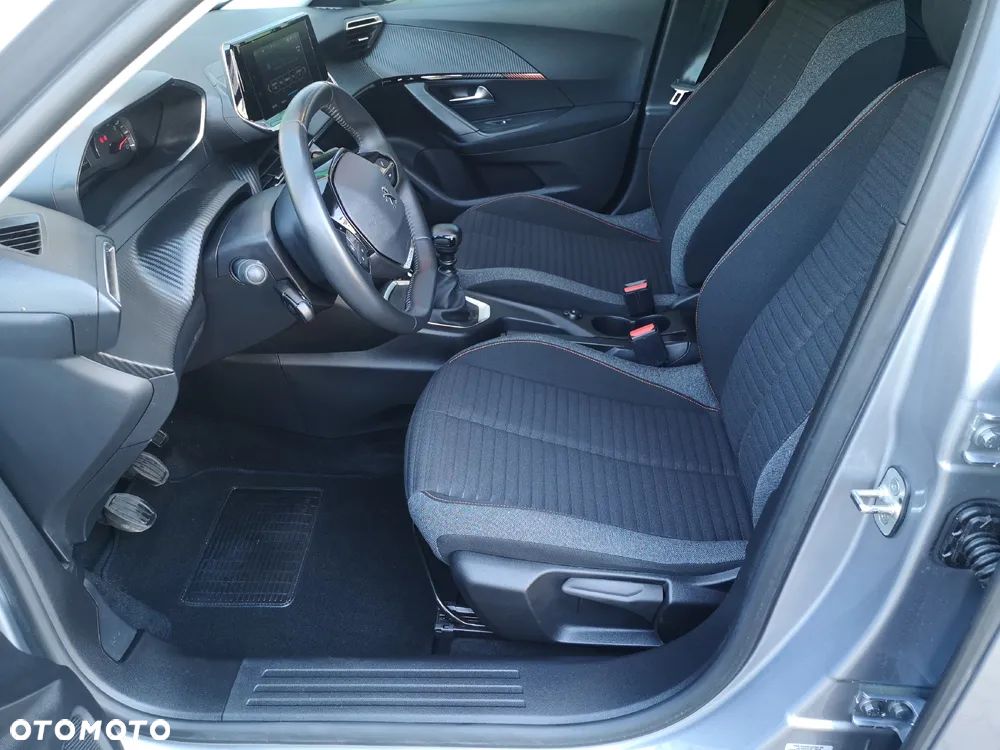 Peugeot 2008 BlueHDi 110 Allure - 16