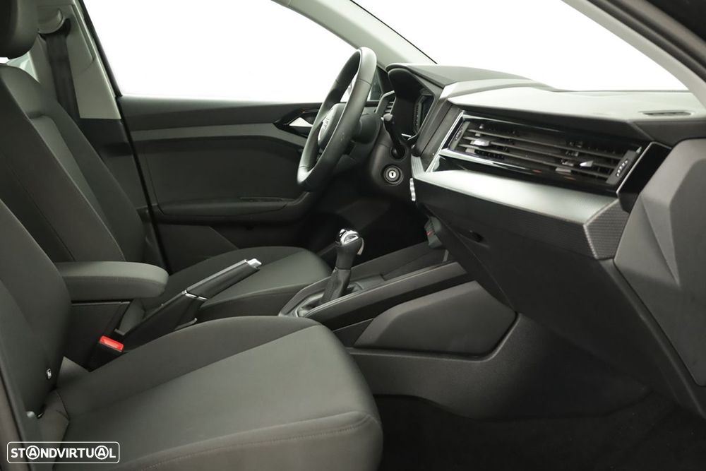 Audi A1 Sportback 30 TFSI Advanced S tronic - 19