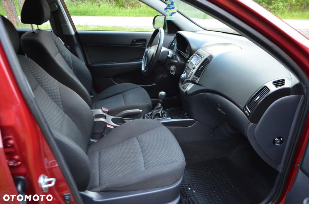 Hyundai i30 1.4 Base - 29