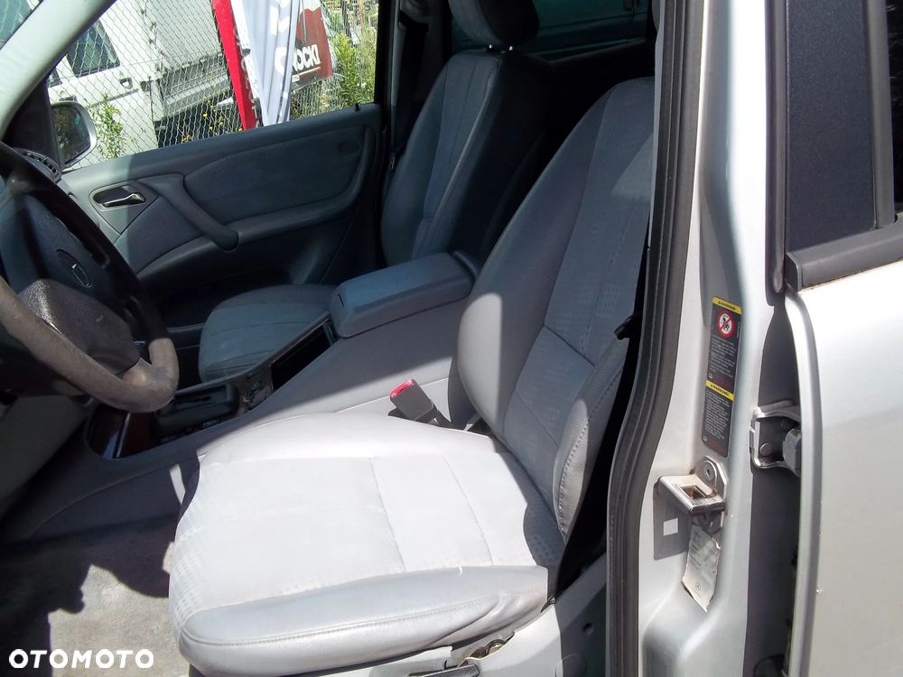 Mercedes-Benz ML - 8