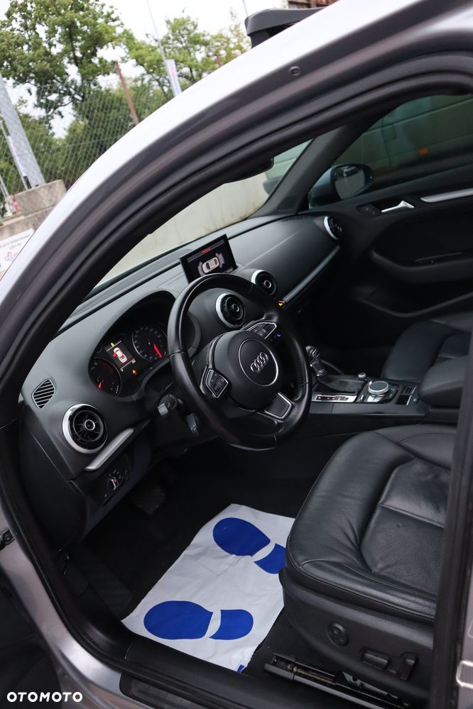 Audi A3 Sportback 1.8 TFSI S tronic S line Sportpaket - 8