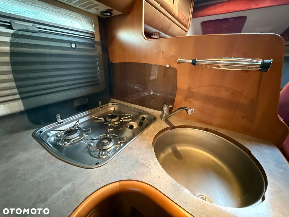 Rapido 987M Mercedes - 12