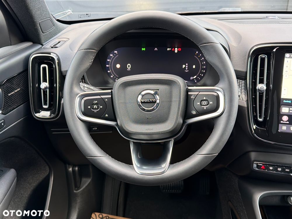 Volvo XC 40 B4 B Geartronic RDesign - 38