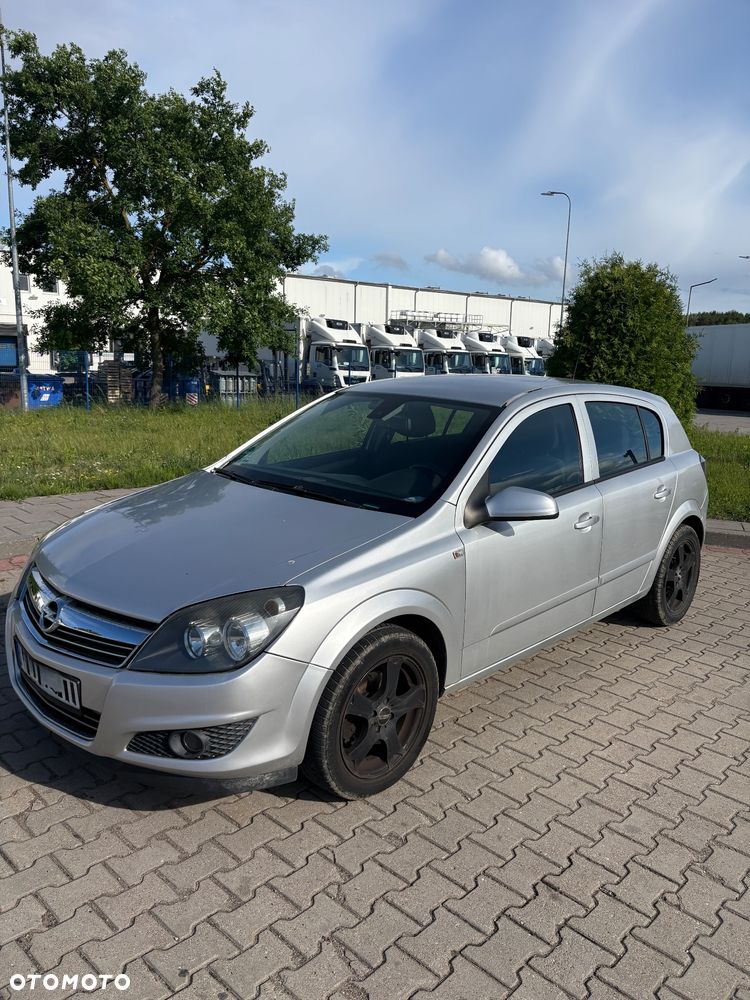 Opel Astra - 4