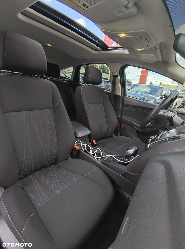 Ford Focus - 28