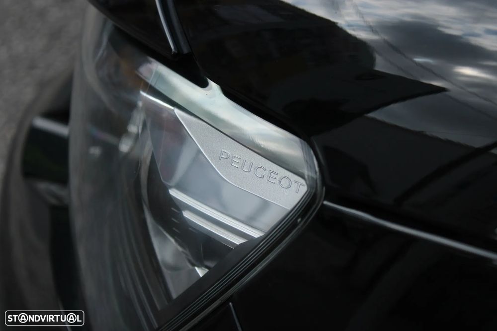 Peugeot Rifter 1.5 BlueHDi Longa Allure Pack 7L - 6